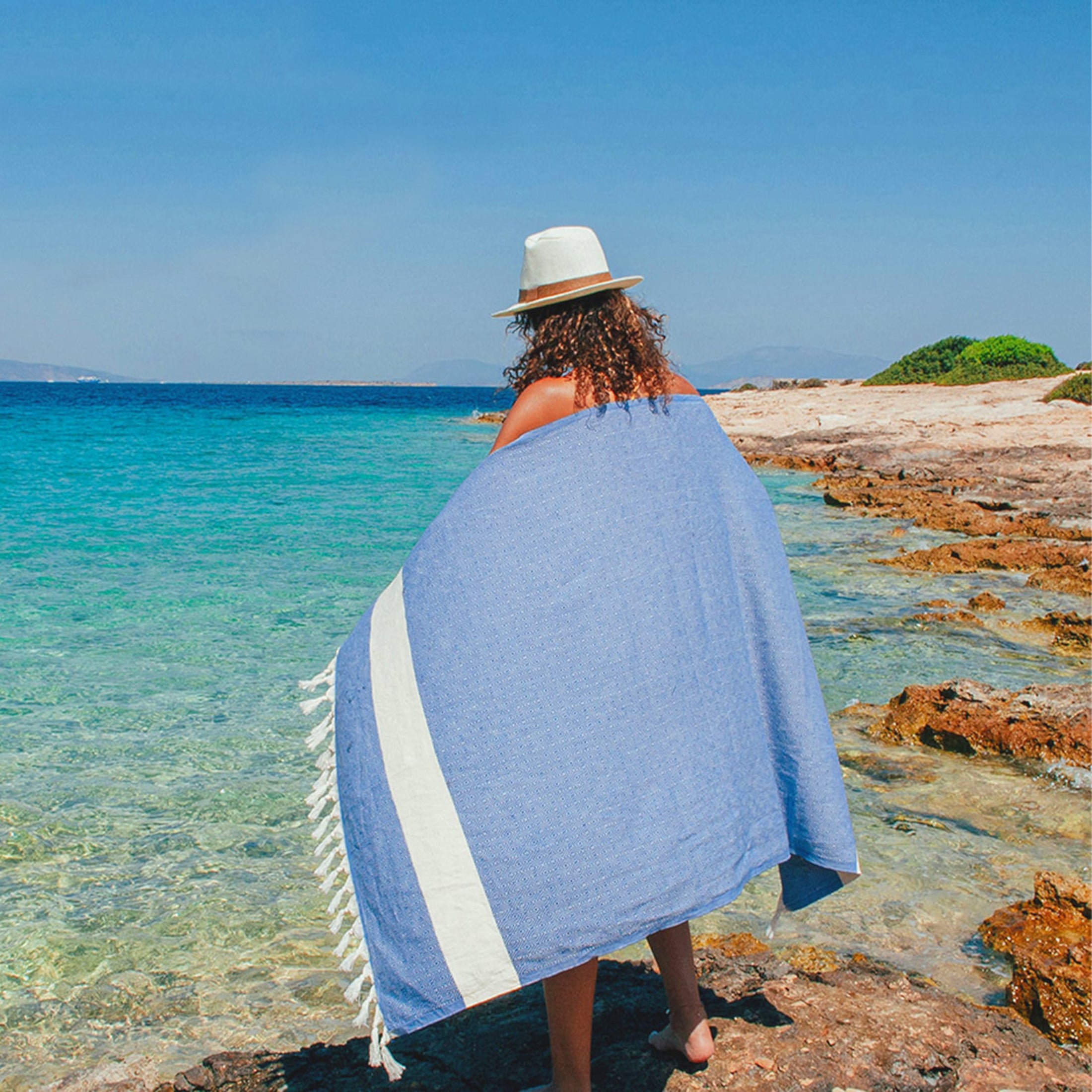 Azure Blue Turkish Beach Towel, Oversized Quick Dry Diamond Patterned Bath Towels